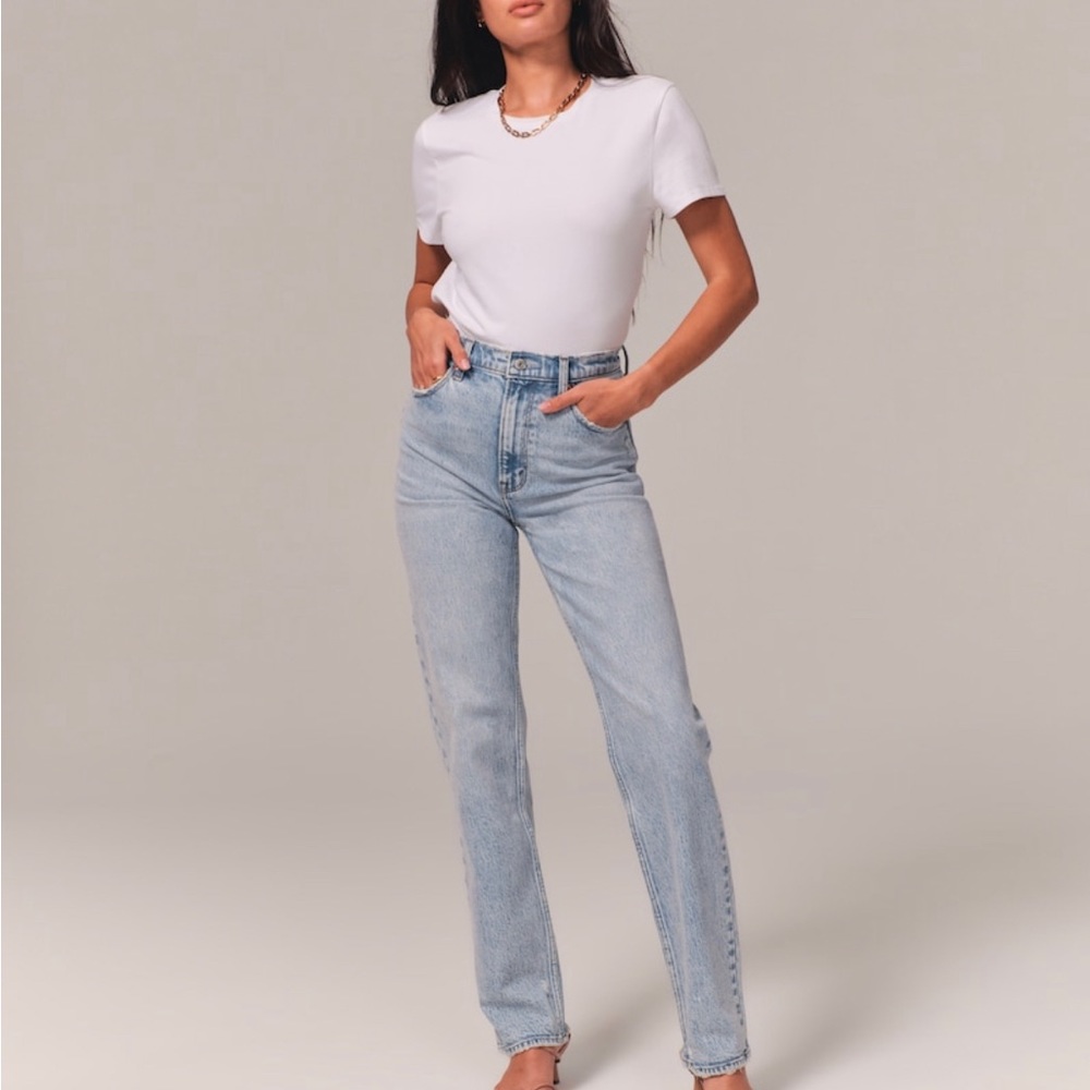 Abercrombie 90s straight jeans
